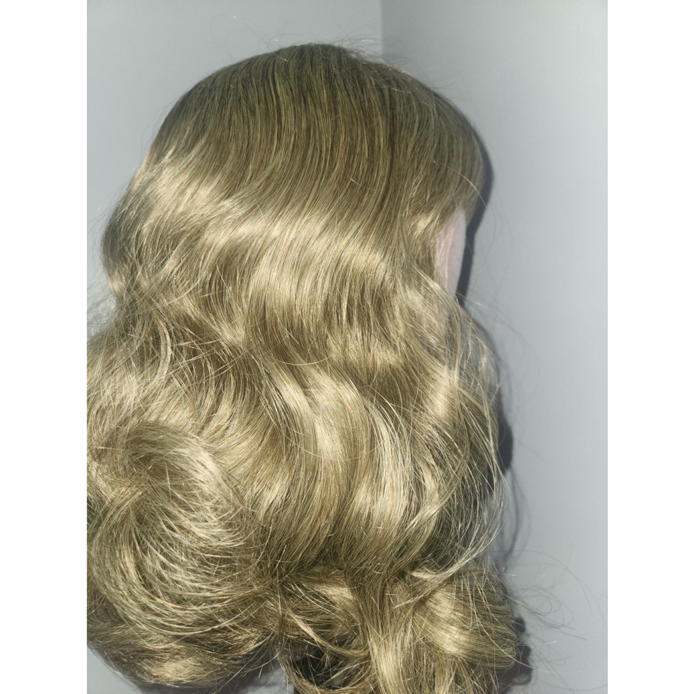 Wig - Picture 4 of 4